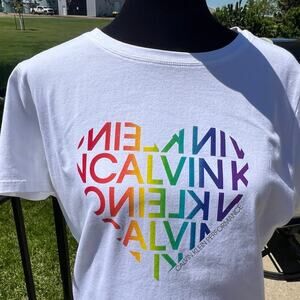 Calvin Klein women’s (M) white with multicolor heart shape